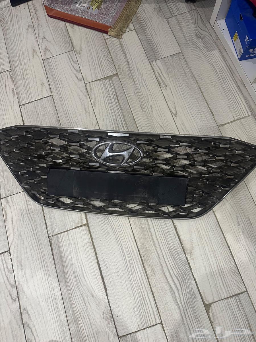 مرايه يمين اصليه وشبك اصلي اكسنت 202264384203309827113