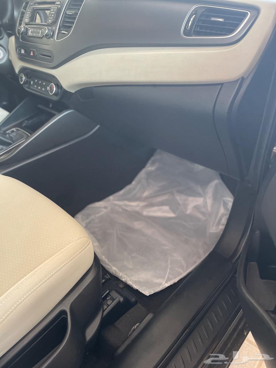 للبيع كيا كارنس واجن64384910657026111