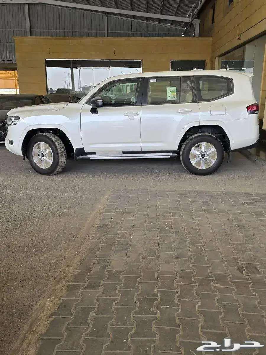 لاندكروزر جي إكس GX ديزل سعودي 2025 بقسط 3285 لدي الحسن64376154981378111
