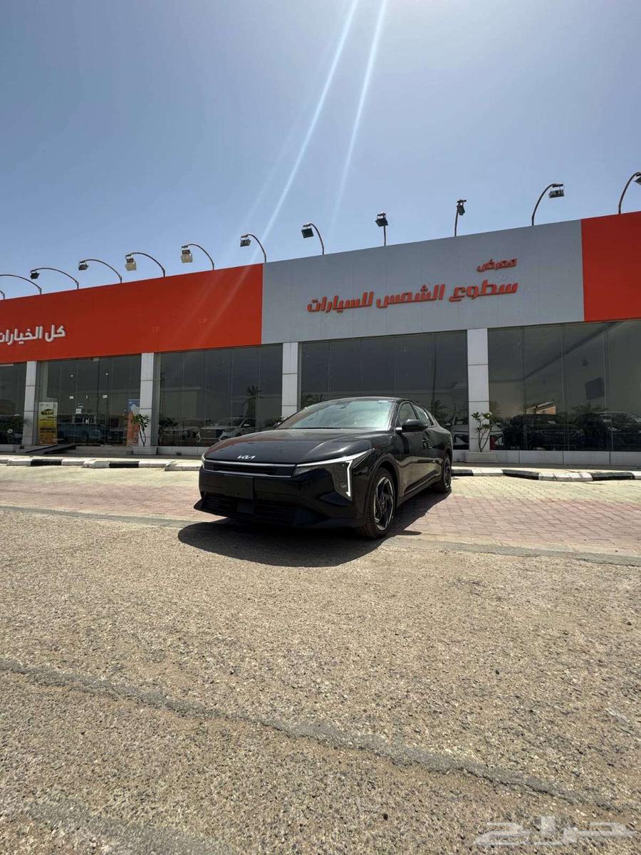 كيا K4 نص فل لون اسود 202664376020568451110