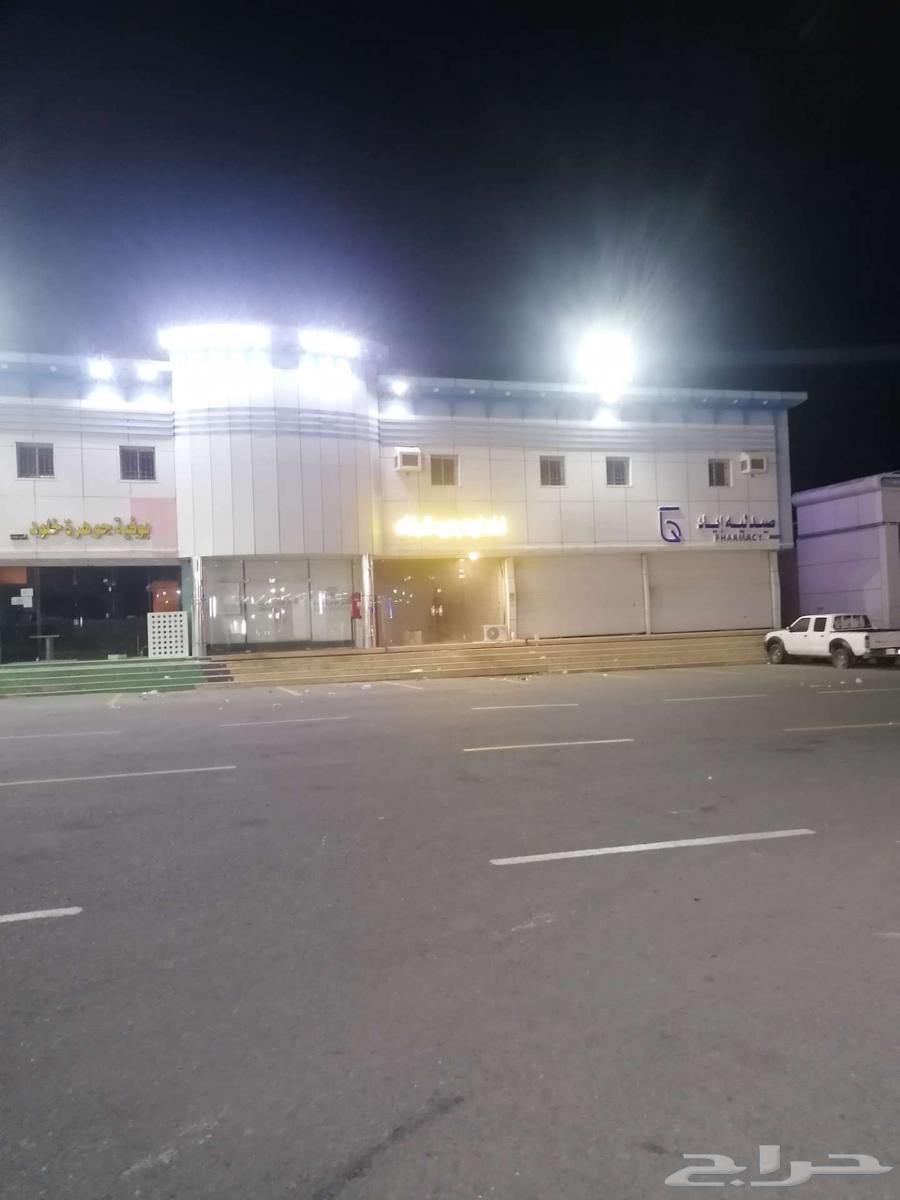 محل زينه سيارات للبيع في الريث64376495106177110