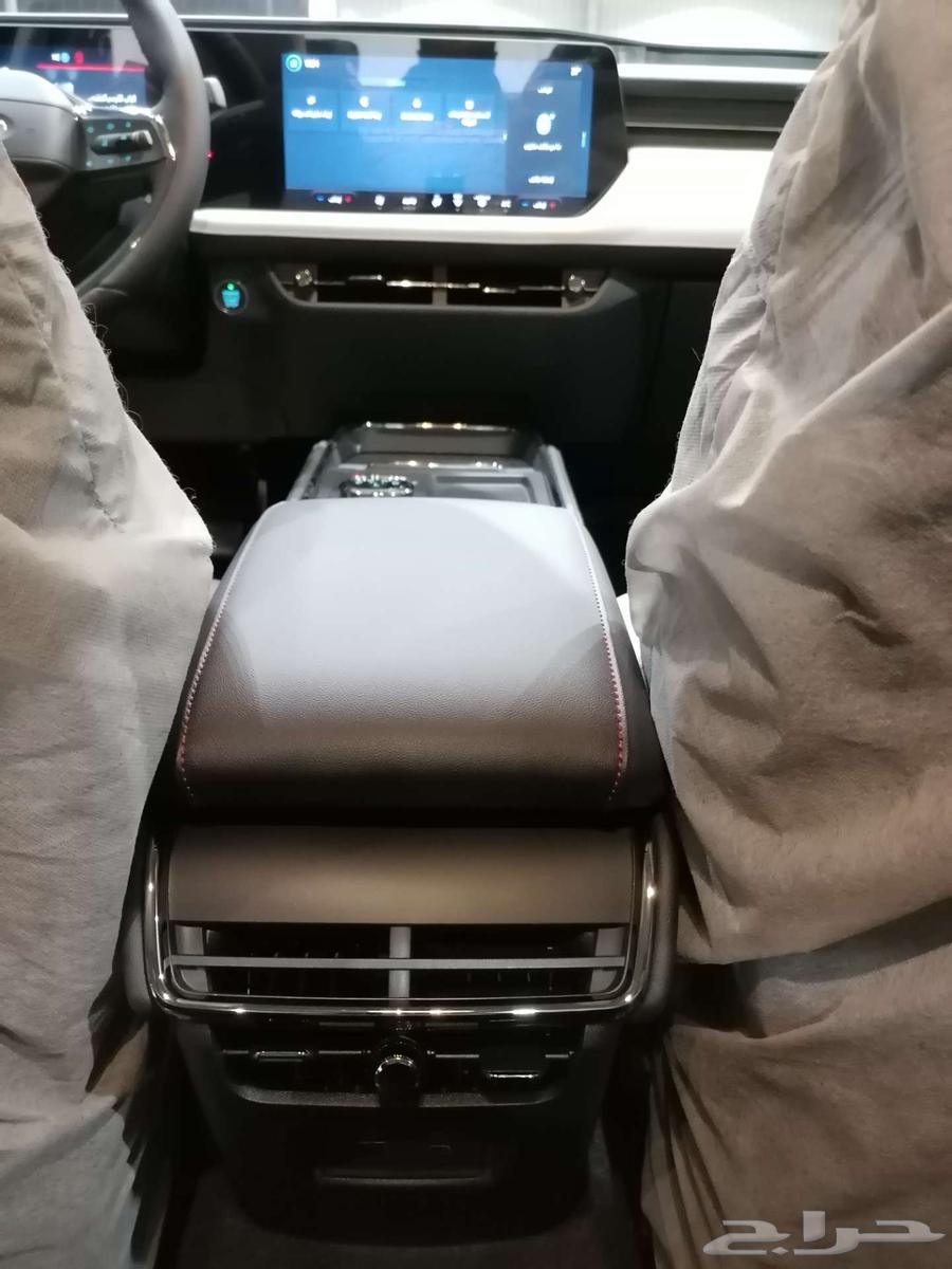 فورد تورس ترند نص فل 2025 ( كاش وتقسيط)64377182354179114