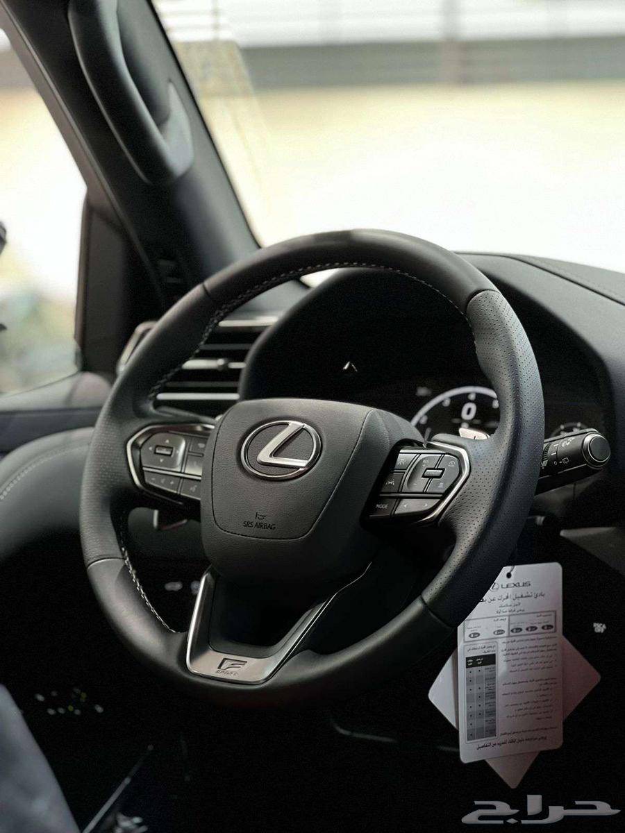 لكزس اف سبورت اسود سعودي 202564377432819715111