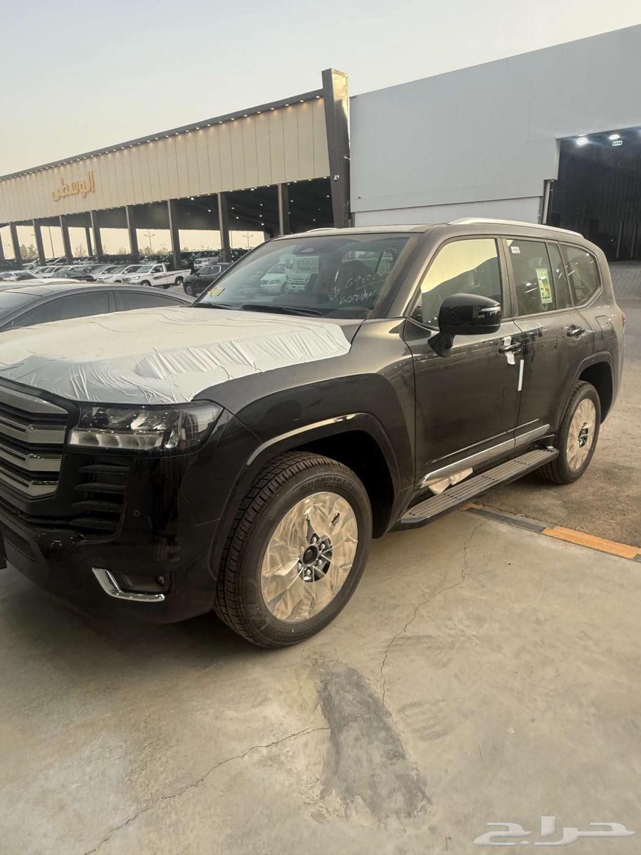 تويوتا لاندكروزر GXR4 بنزين سعودى 2025 اسود64378847524737113