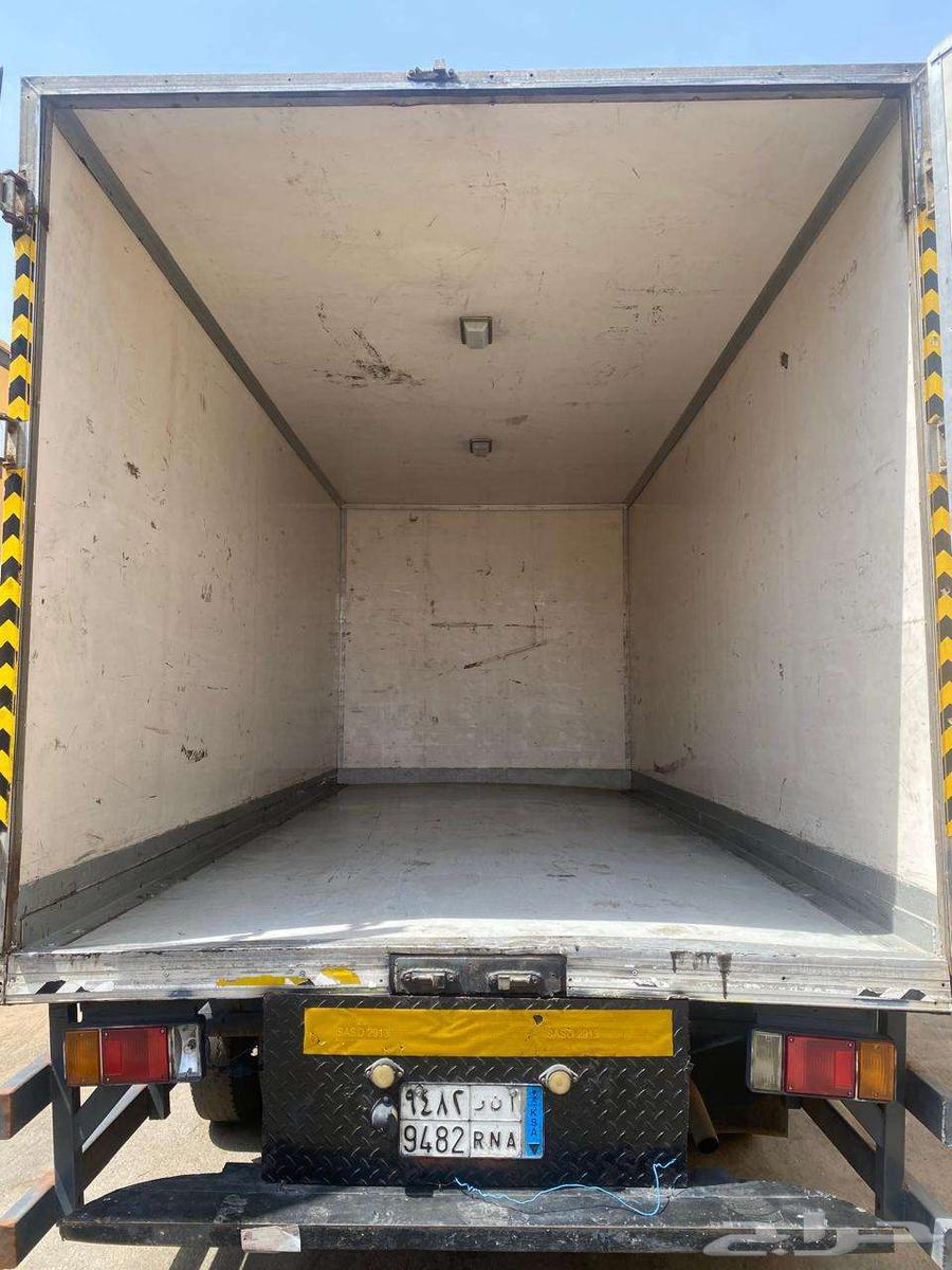 دينا ايسوزو صندوق موديل 201364378992464514112