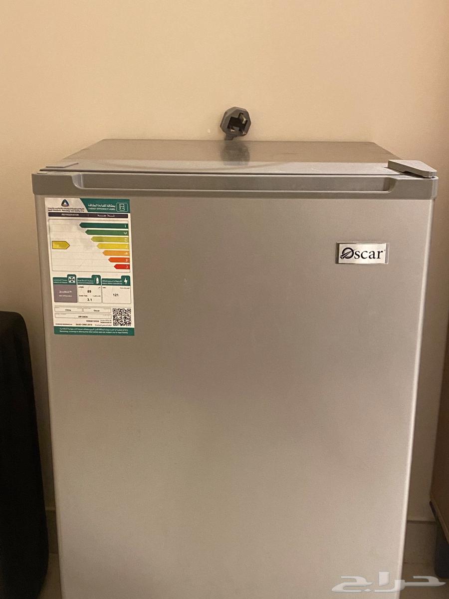 Oscar 89-liter refrigerator, new with two months of use64160326946179110