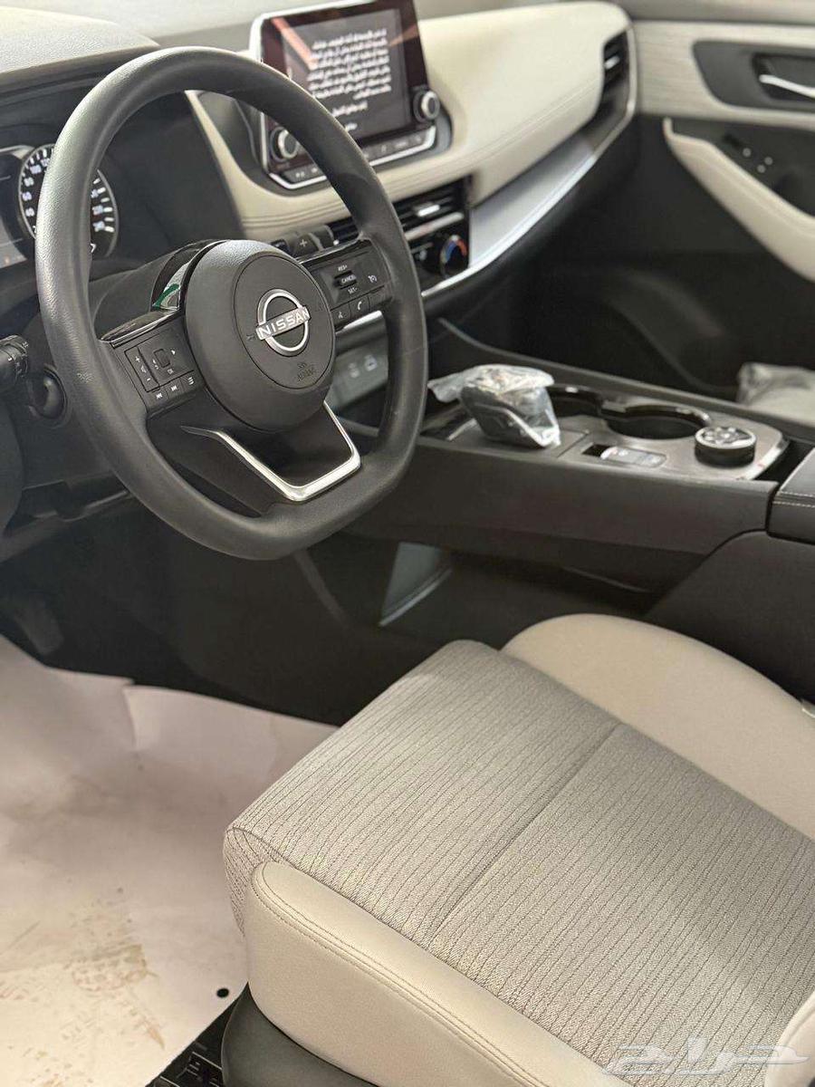 نيسان اكس تريل موديل 2025 - 5 مقاعد دبل لون دهبي كاش وقسط64379941679362112