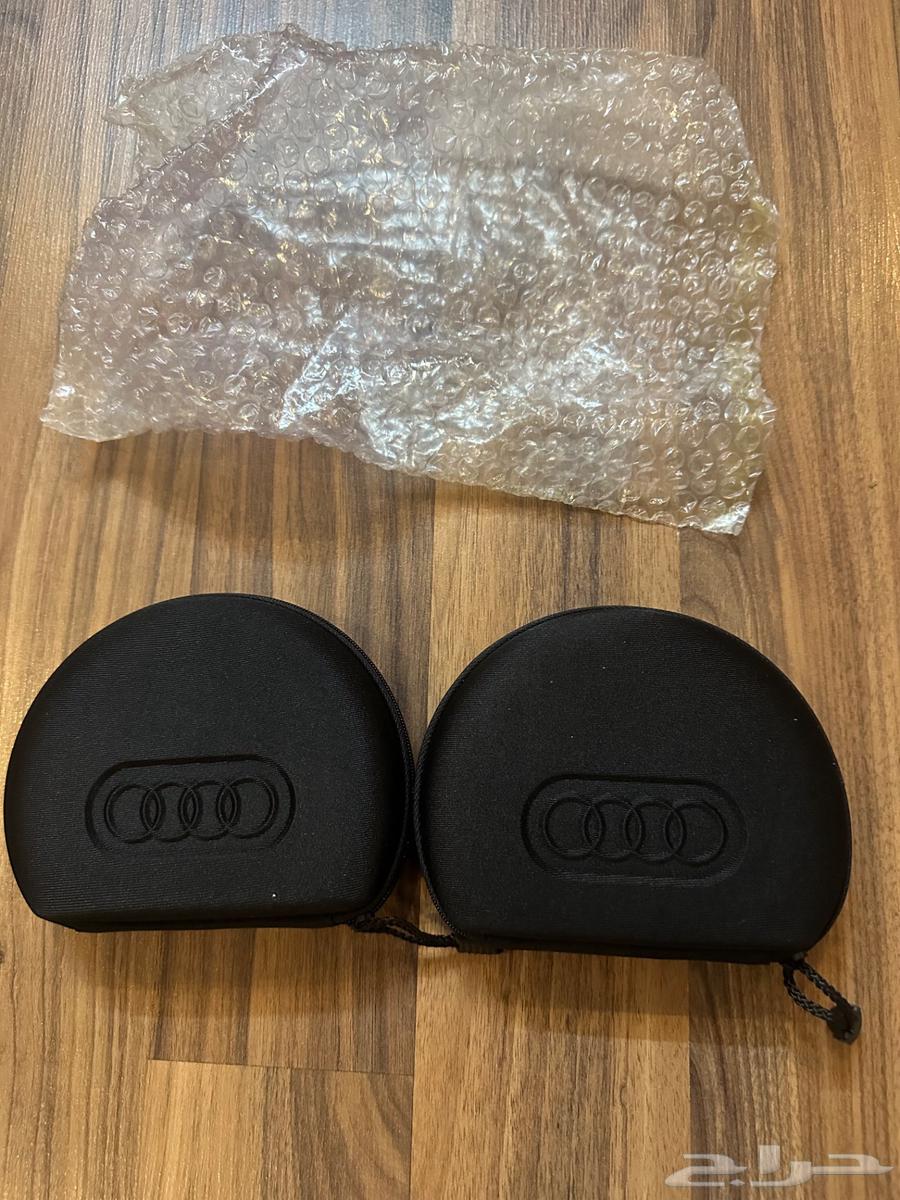 سماعات اودي A8 موديل 2017-201564380652651521111