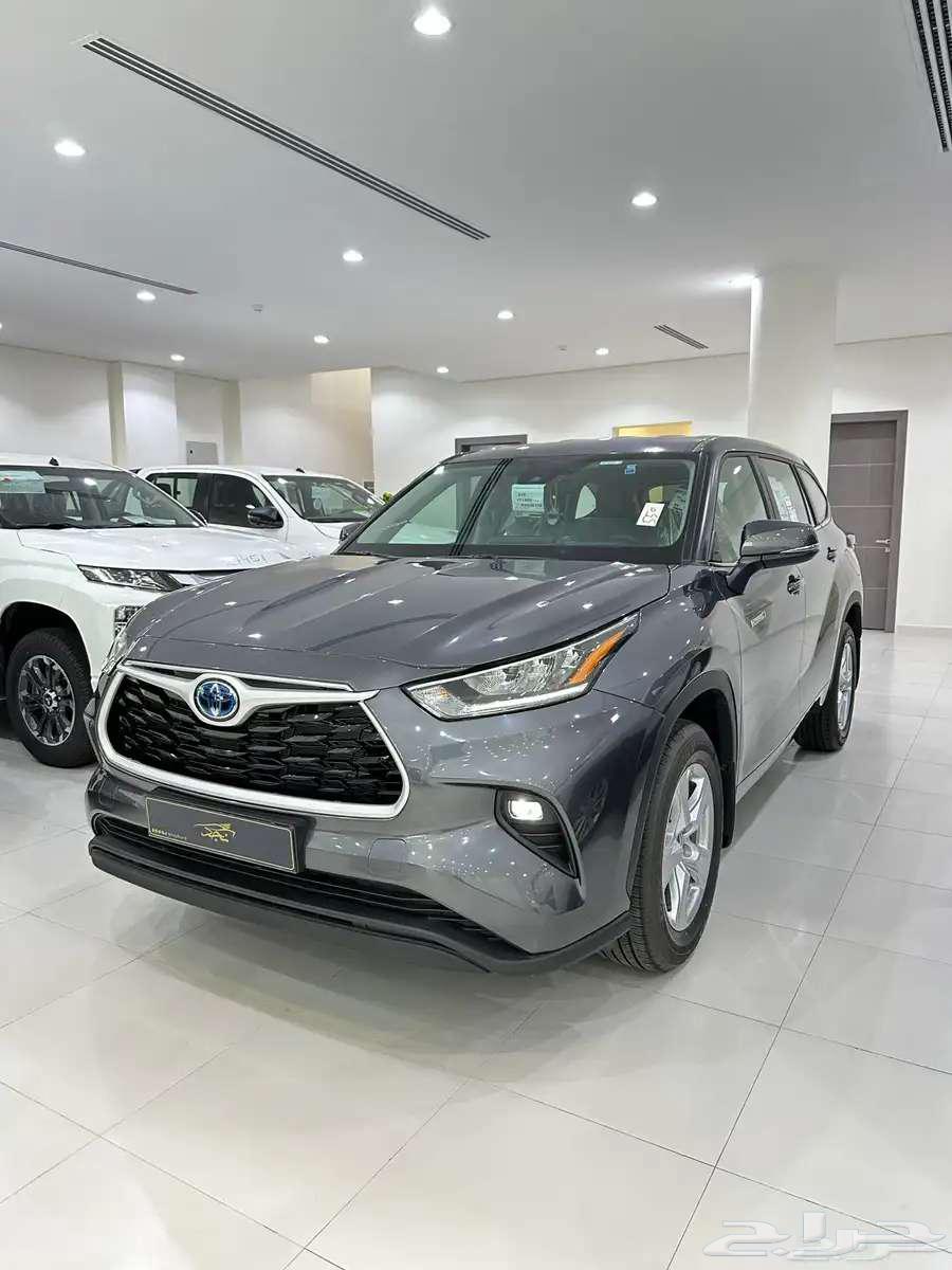 هايلاندر ستاندر رصاصي 202464380971458434110