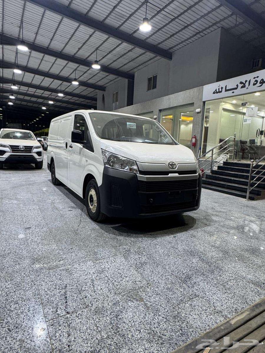 تويوتا هايس بضاعه 2800 cc ديزل قير عادى موديل 202664381301385089112