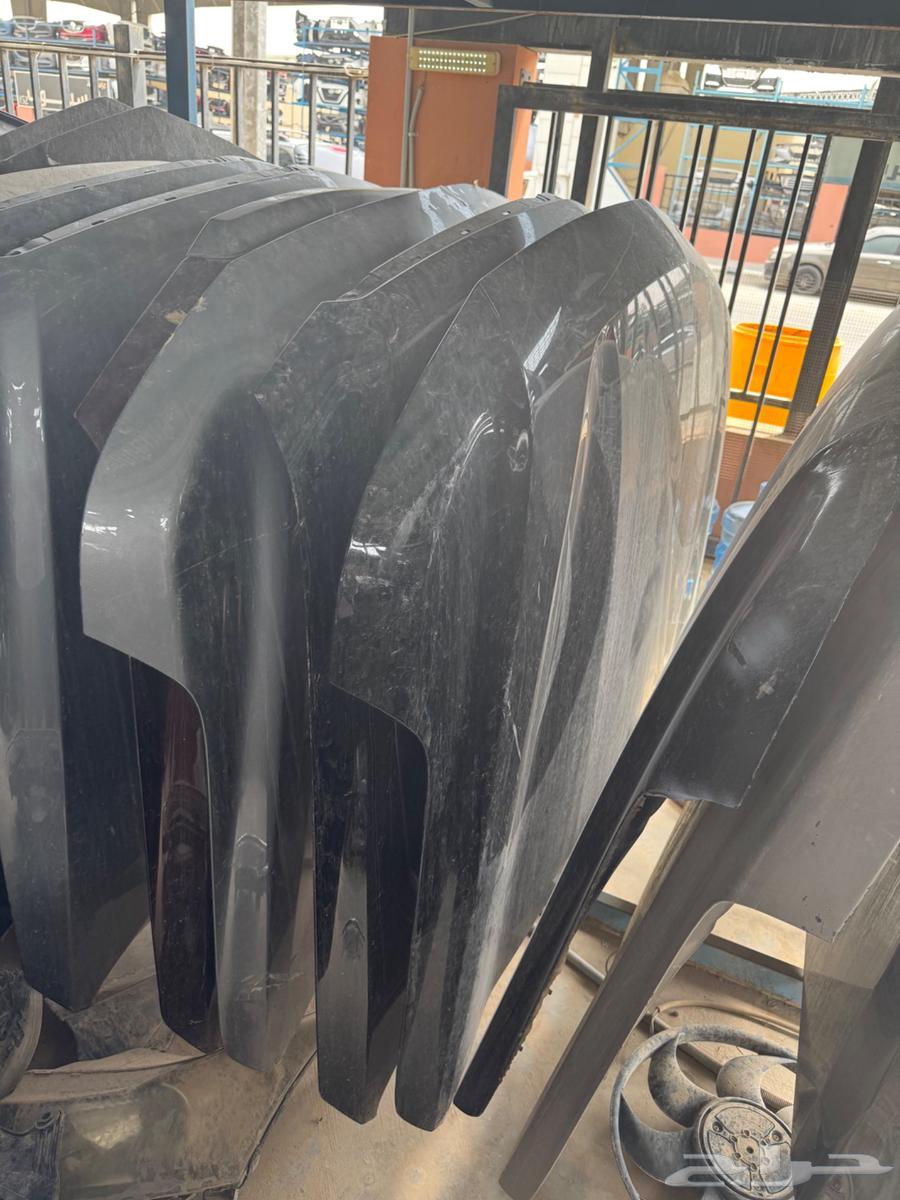 2022 2023 Yukon and Tahoe parts available64381301400577114