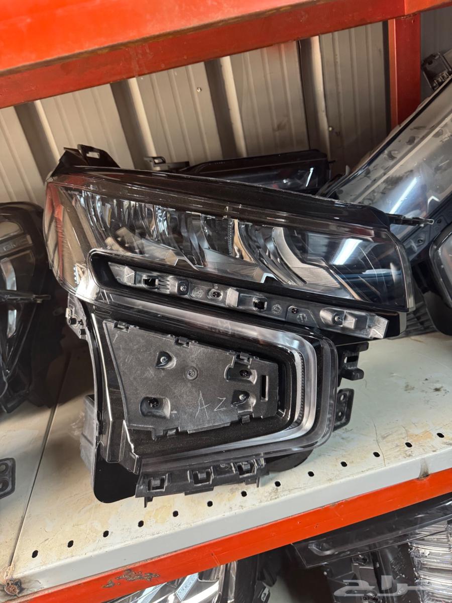 2022 2023 Yukon and Tahoe parts available64381301400577112