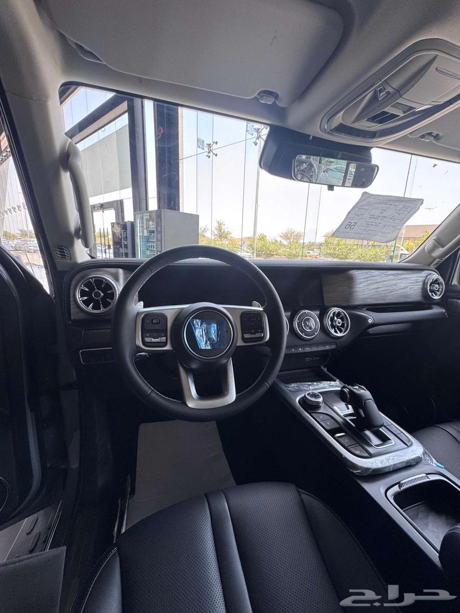 تانك 300 جيب المهام الصعبة عرض بسفنز 202564382637899395114