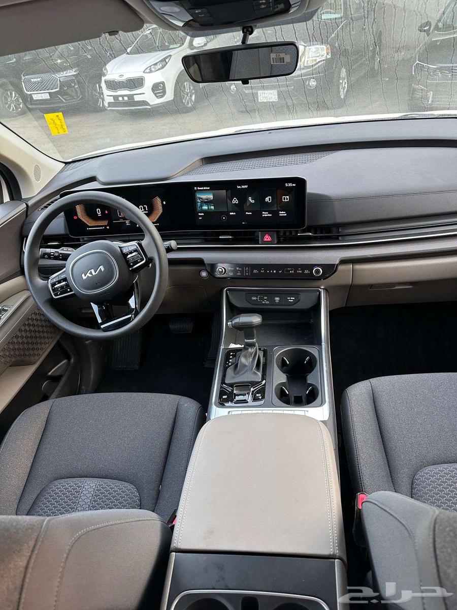 كيا كرنفال 2025 كاش وتقسيط64382969737346114