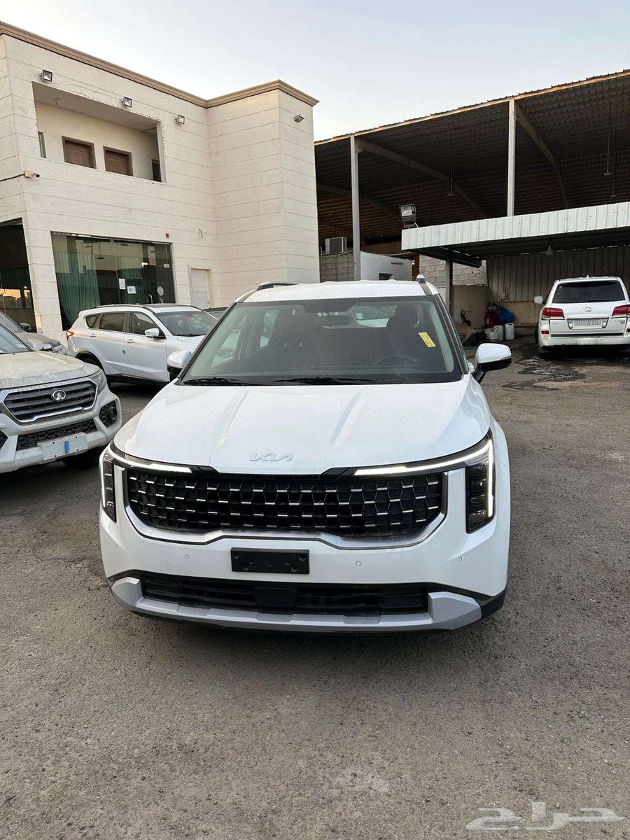 كيا كرنفال 2025 كاش وتقسيط64382969737346110