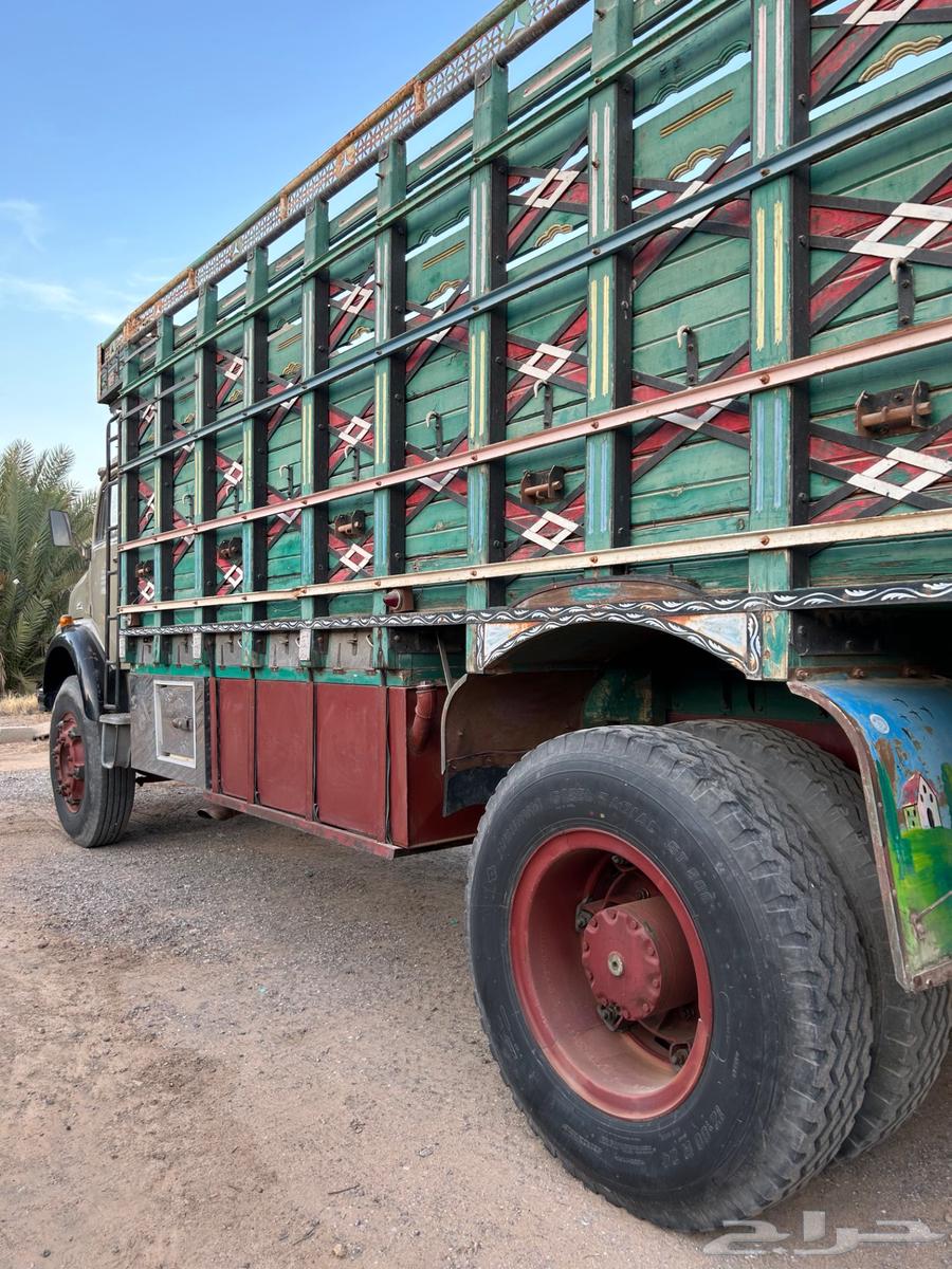 للبيع عايدي شد بلد موديل 1978 لوري64383066878083113