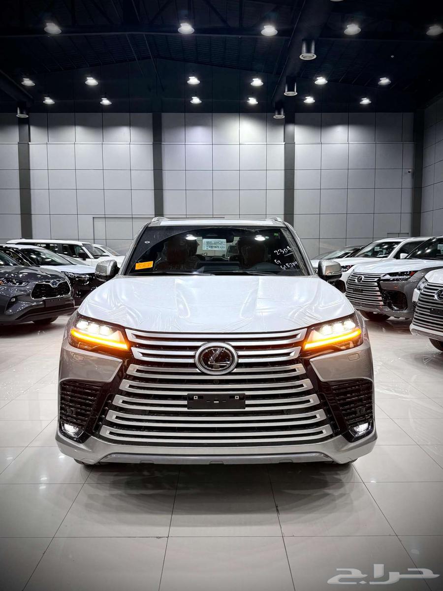 لكزس ( LX 600 VR ) موديل 2025 بسعر خاص64376826036993110
