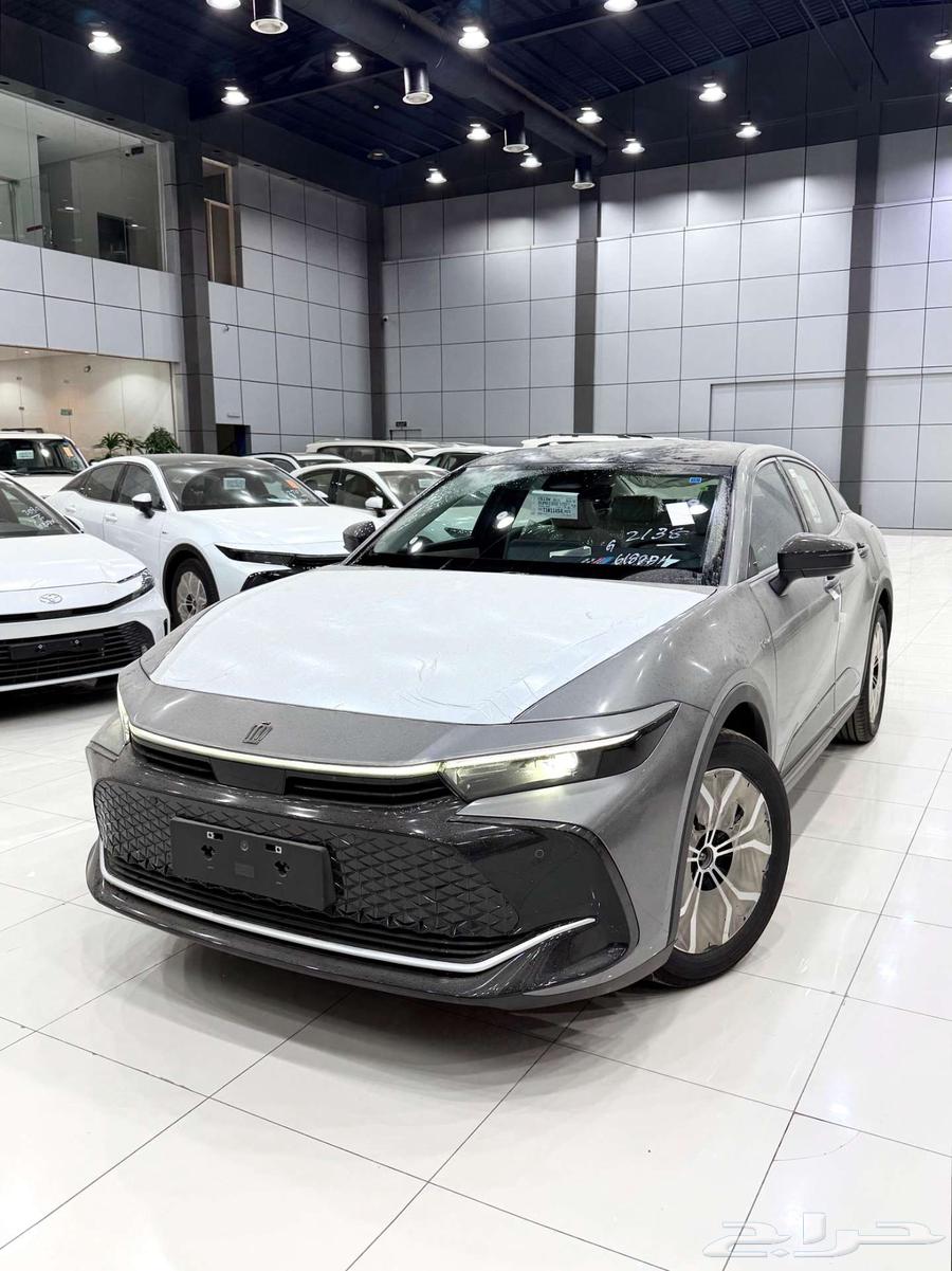 تويوتا كراون ( بريستيج ) موديل 2026 أقل الأسعار64381726161537112