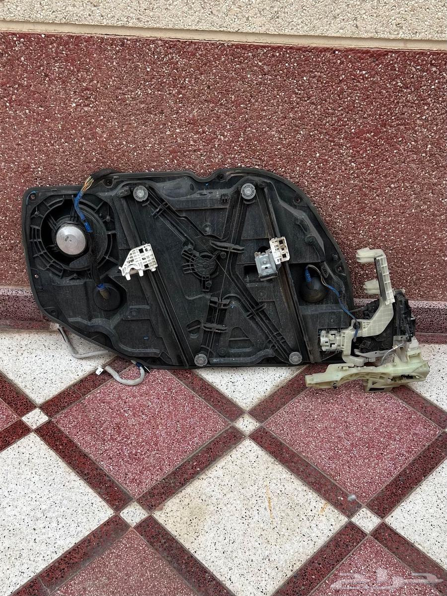 دواخل باب يمين هونداي النترا م 202464382045149443111