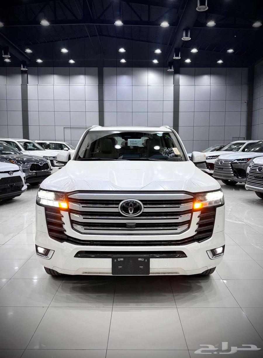 تويوتا لاندكروزر GXR L4 ديزل سعودي 2025 اقل سعر كاش وبنوك64375318860290111