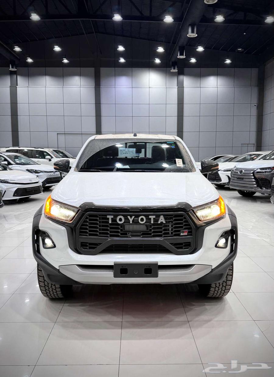 تويوتا هايلوكس ( GRS ) رالي بنزين 2025 أقل الأسعار64380888286978110