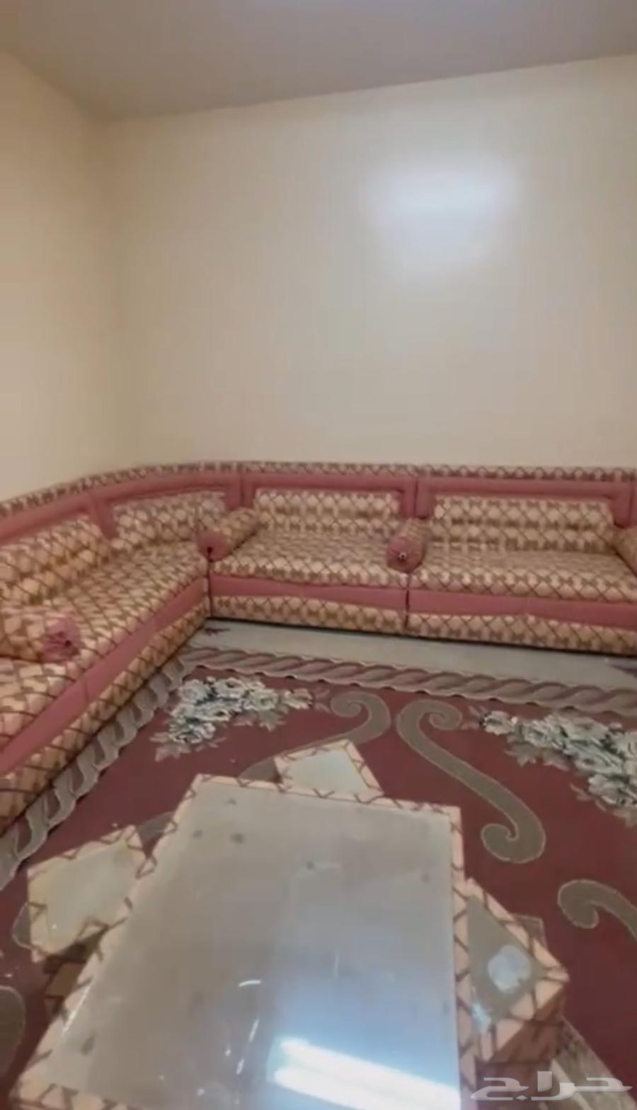 للبيع أثاث منزلي نظيف جدا   مناسب للاستعمال الفوري64159851447042111