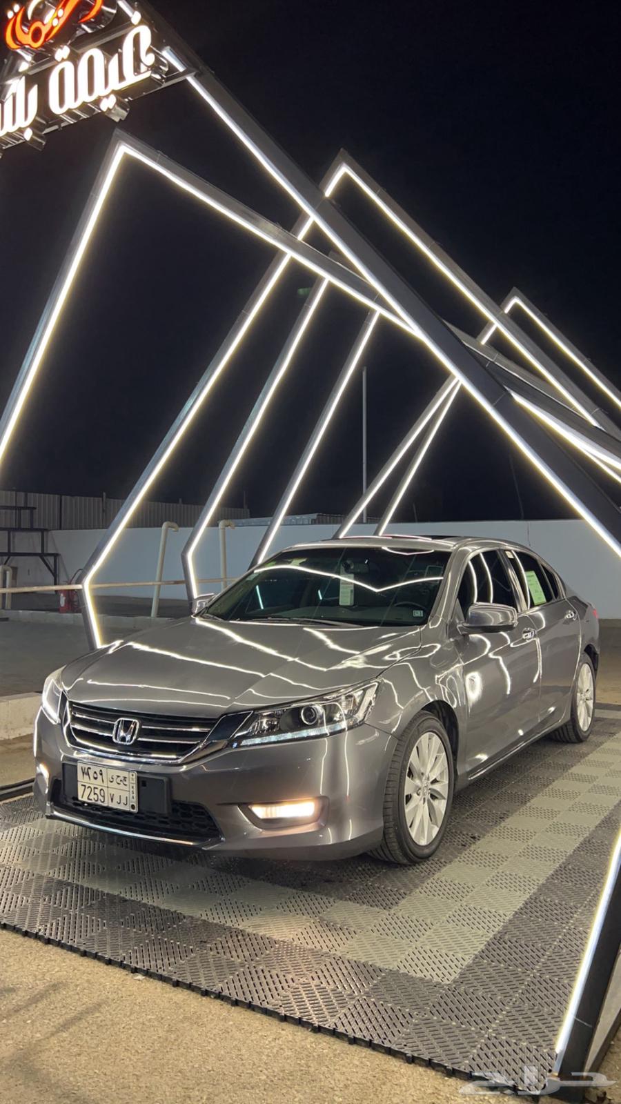 هوندا اكورد 201364384619119362114