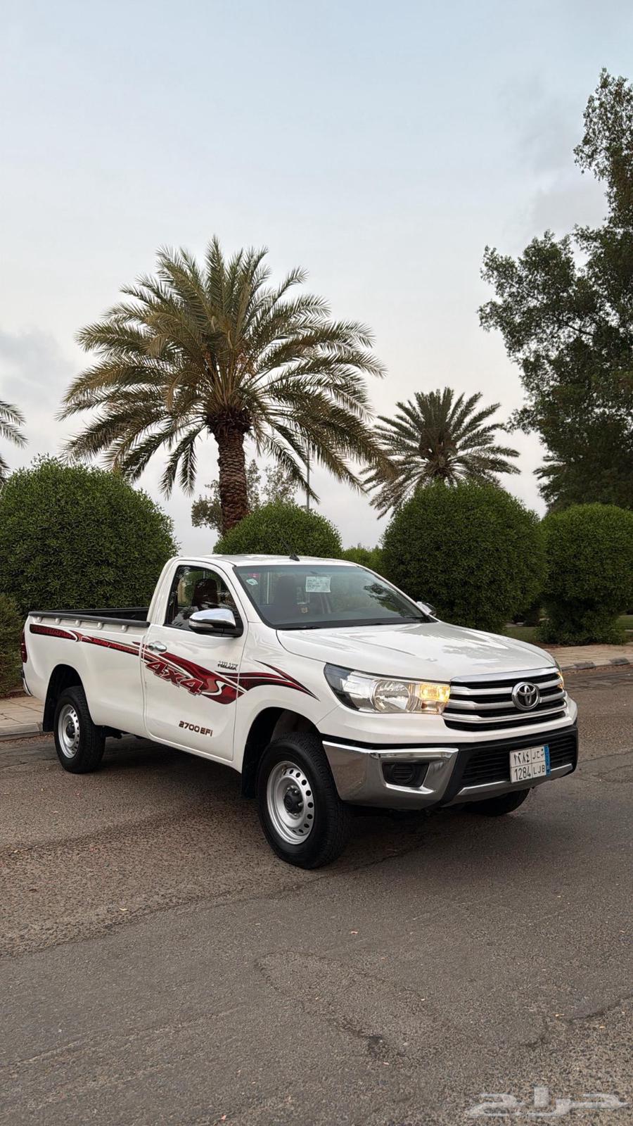 للبيع هايلوكس غماره دبل 2016 وكاااله64373949805698113