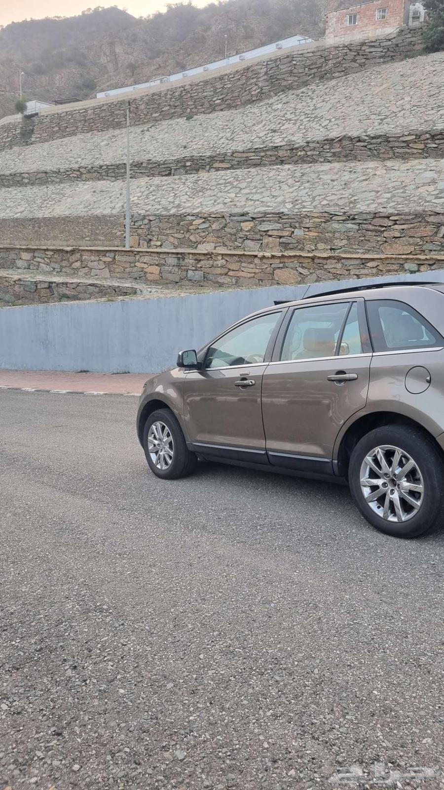 للبيع جيب ايدج مديل 201264384965762434113