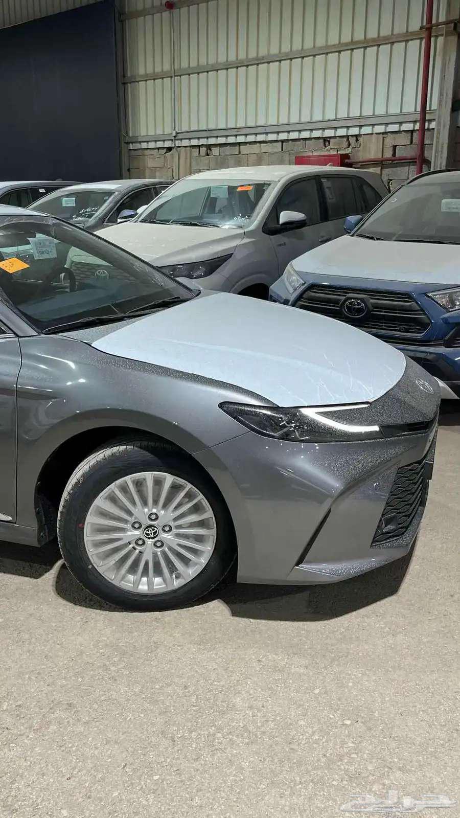 تويوتا كامري LE بنزين 2025 بالنقد والتقسيط تيتانيوم64379925573634112