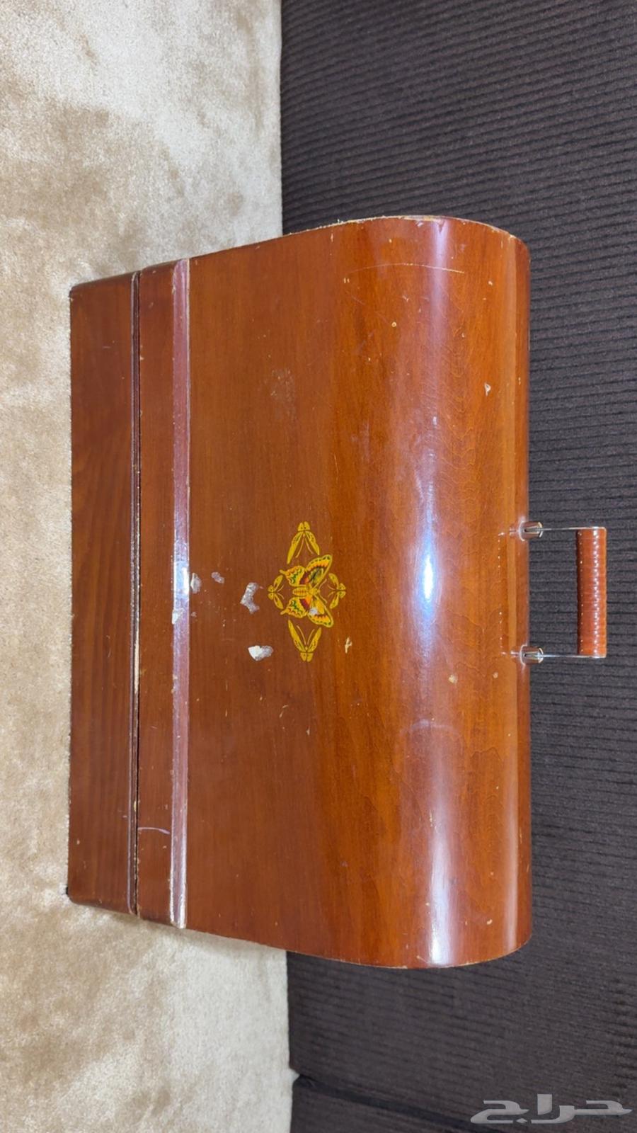 مكينة خياطة ماركة الفراشة مخزنة بالفاتورة64165698379777110