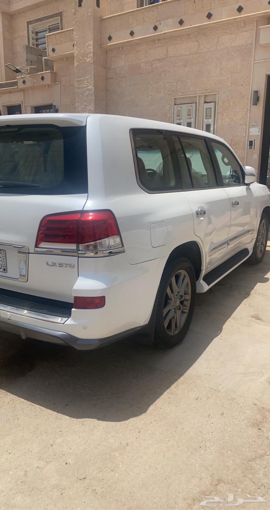 جيب لكزس 201364374053594627111