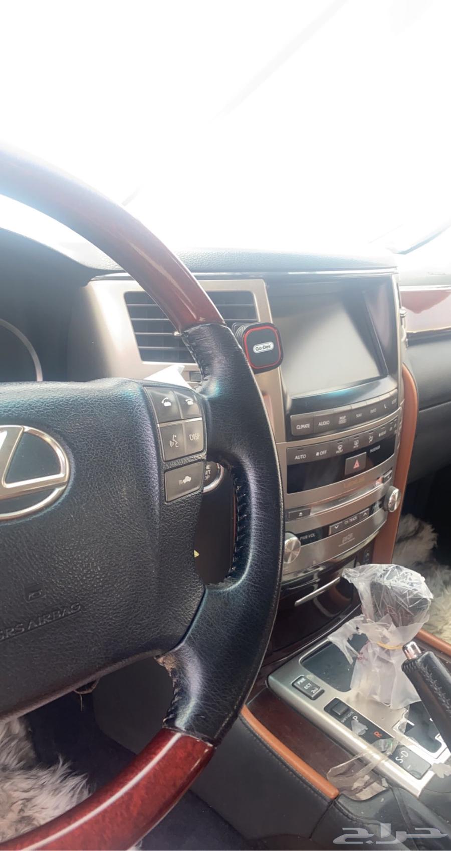 جيب لكزس 201364374053594627112