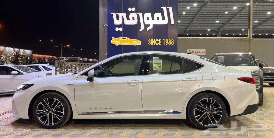 تويوتا كامري LE هايبرد 202564374773408129112