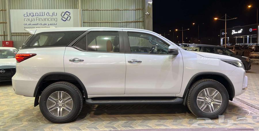 تويوتا فورتشنر GX2 بدون دبل بنزين 202564375111734531113
