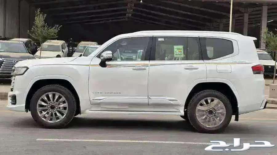 لاندكروزر VXR بريمي فل كامل موديل 202564382224329090113