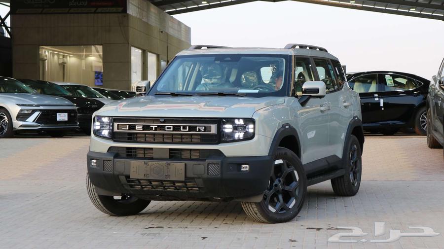 جيتور تي ون لاكجري متوفر بكل الالوان 202564376244481409111