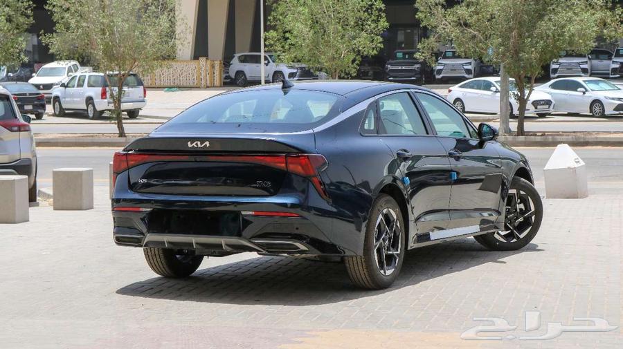 Kia K5 202564381205058563114