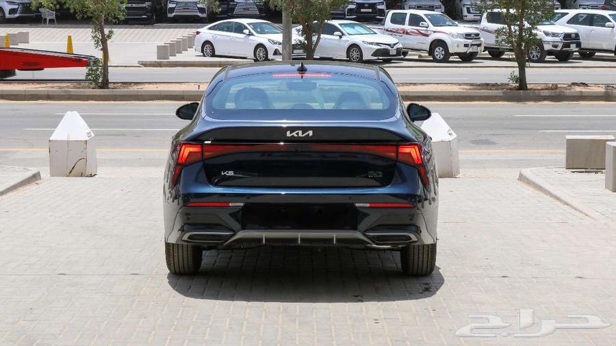 Kia K5 202564381205058563112