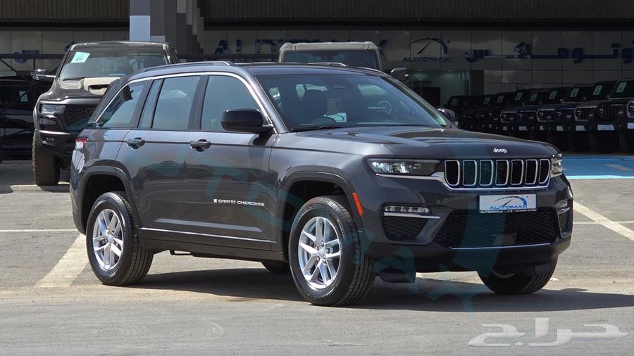 2024 جيب جراند شيروكي لاريدو خليجي اصفار ضمان الوكيل64377004385154114