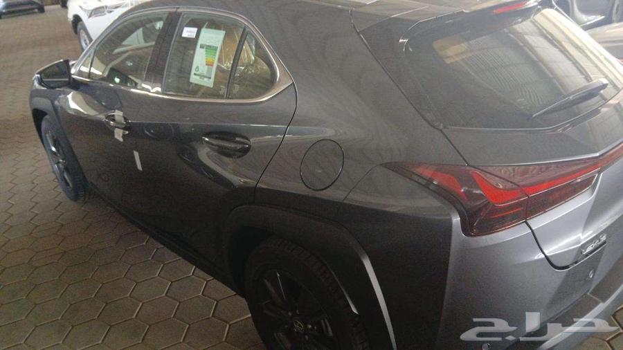 لكزس UX300 هايبرد 202464378193479681113