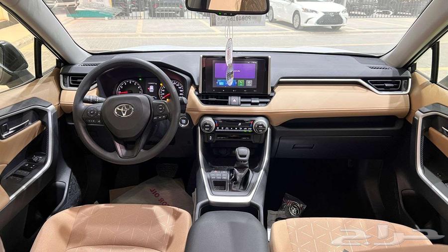 تويوتا راف فور فتحه XLE بنزين 2025 يتوفر جميع الفئات64381480337410111