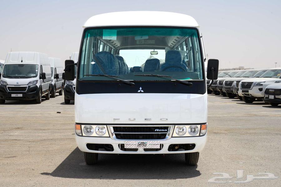 ميتسوبيشي فوزو روزا باص 26 راكب ديزل موديل 202464375008299779110