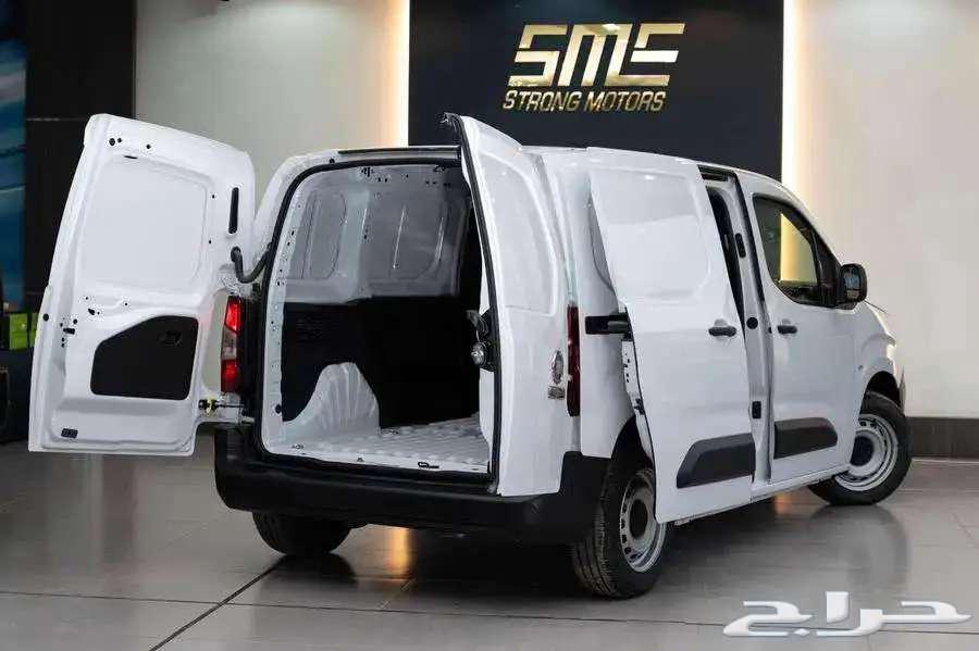 فيات دوبلو فان بضاعة 1.6 ديزل موديل 202464375244677763113