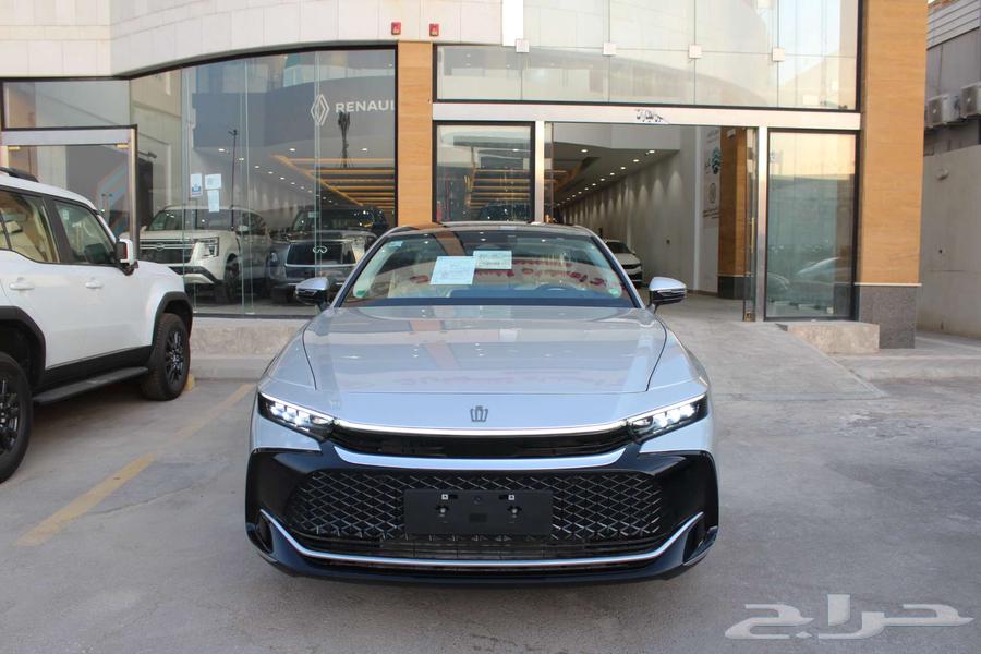 كراون ماجيستا فل كامل هايبرد 2023 اقل كاش واقل تقسيط64375842830723111