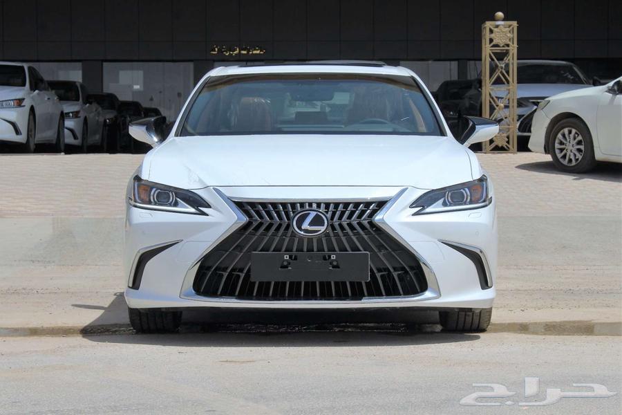 لكزس - ES300 Bh هايبرد - 2024 - نص فل - خليجي64379602358019110