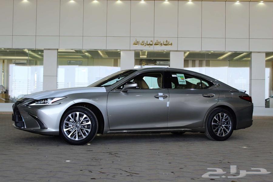 لكزس-ES250 AA-خليجي-2025-جناح-تشغيل عن بعد-ازياق جانبيه64379674412547113