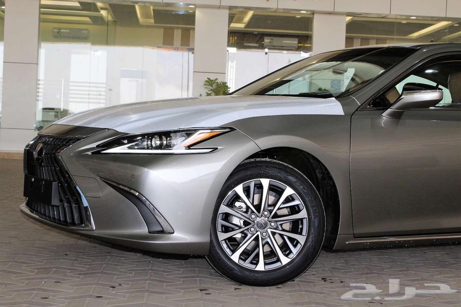 لكزس-ES250 AA-خليجي-2025-جناح-تشغيل عن بعد-ازياق جانبيه64379674412547111