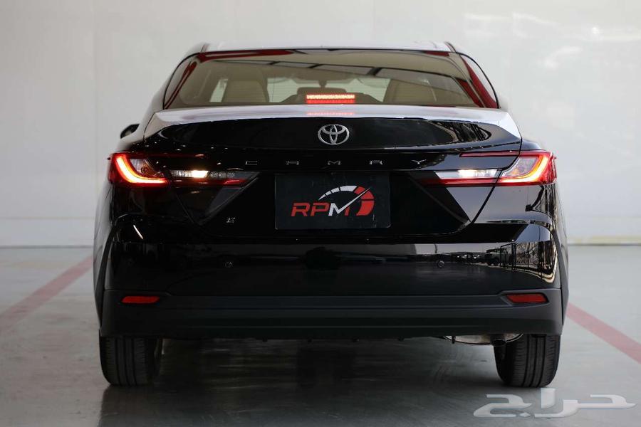 تويوتا كامري L ستاندر بنزين موديل 202564381108989953113