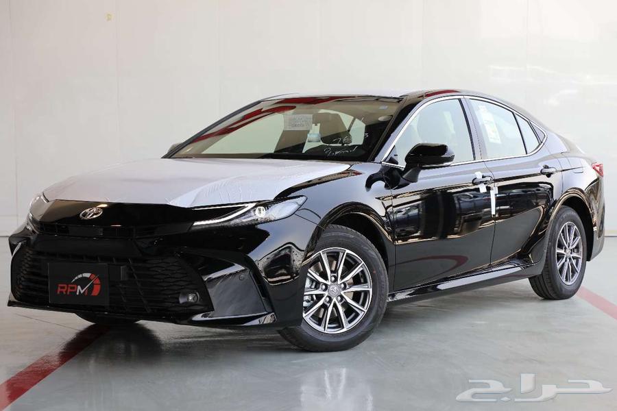 تويوتا كامري L ستاندر بنزين موديل 202564381108989953110